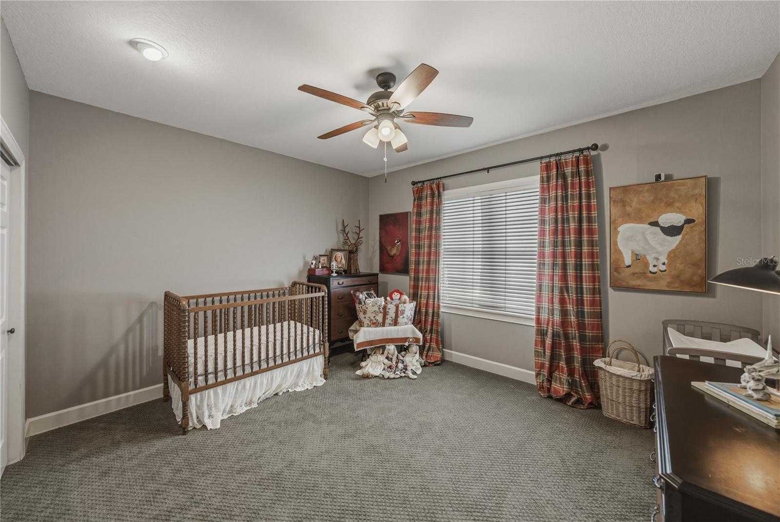 MISSION VALLEY ESTATES - Residential