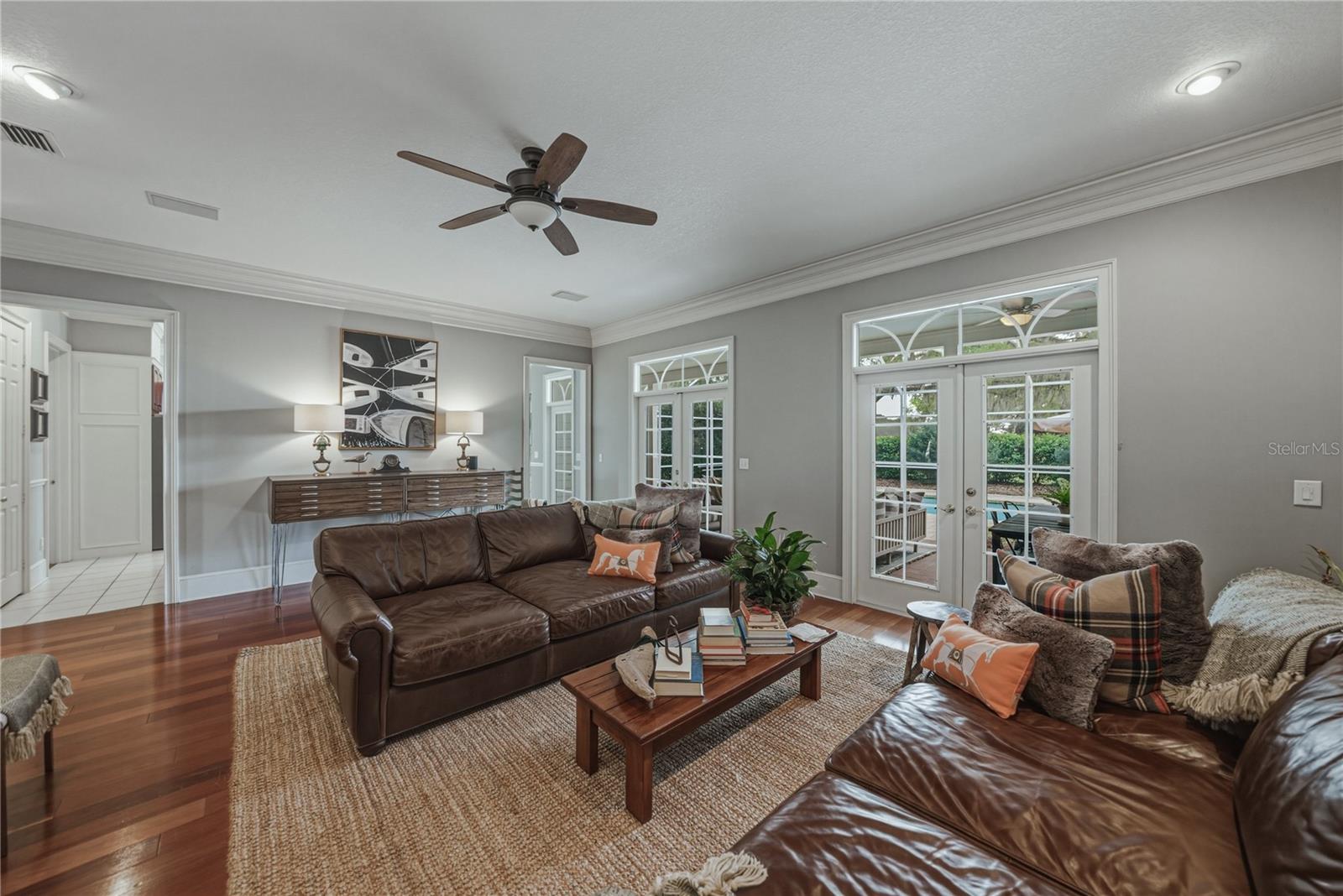 MISSION VALLEY ESTATES - Residential