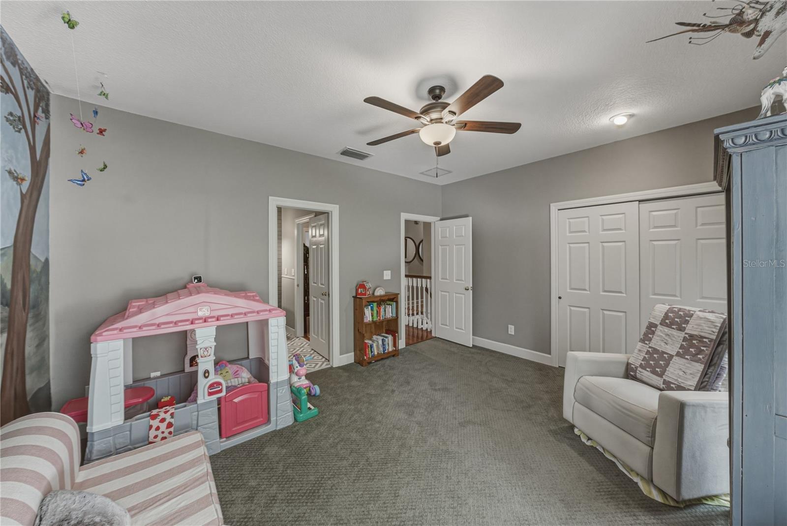 MISSION VALLEY ESTATES - Residential