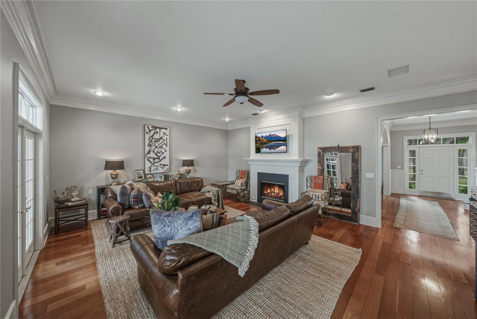 MISSION VALLEY ESTATES - Residential