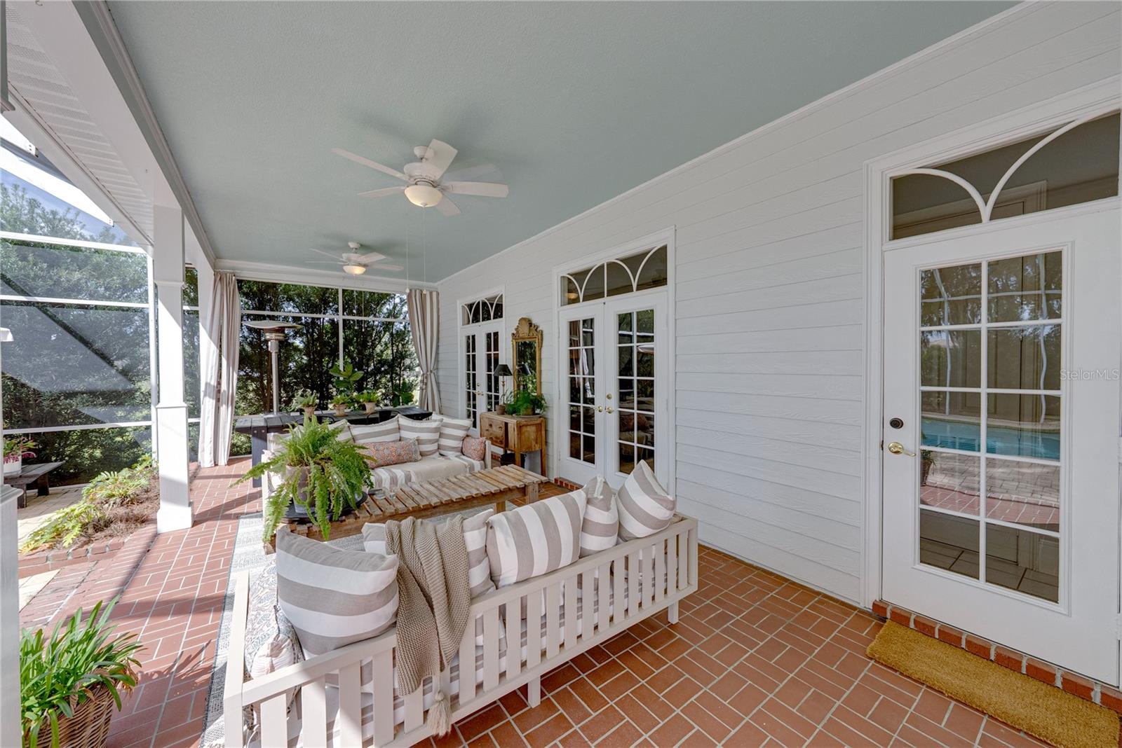 MISSION VALLEY ESTATES - Residential