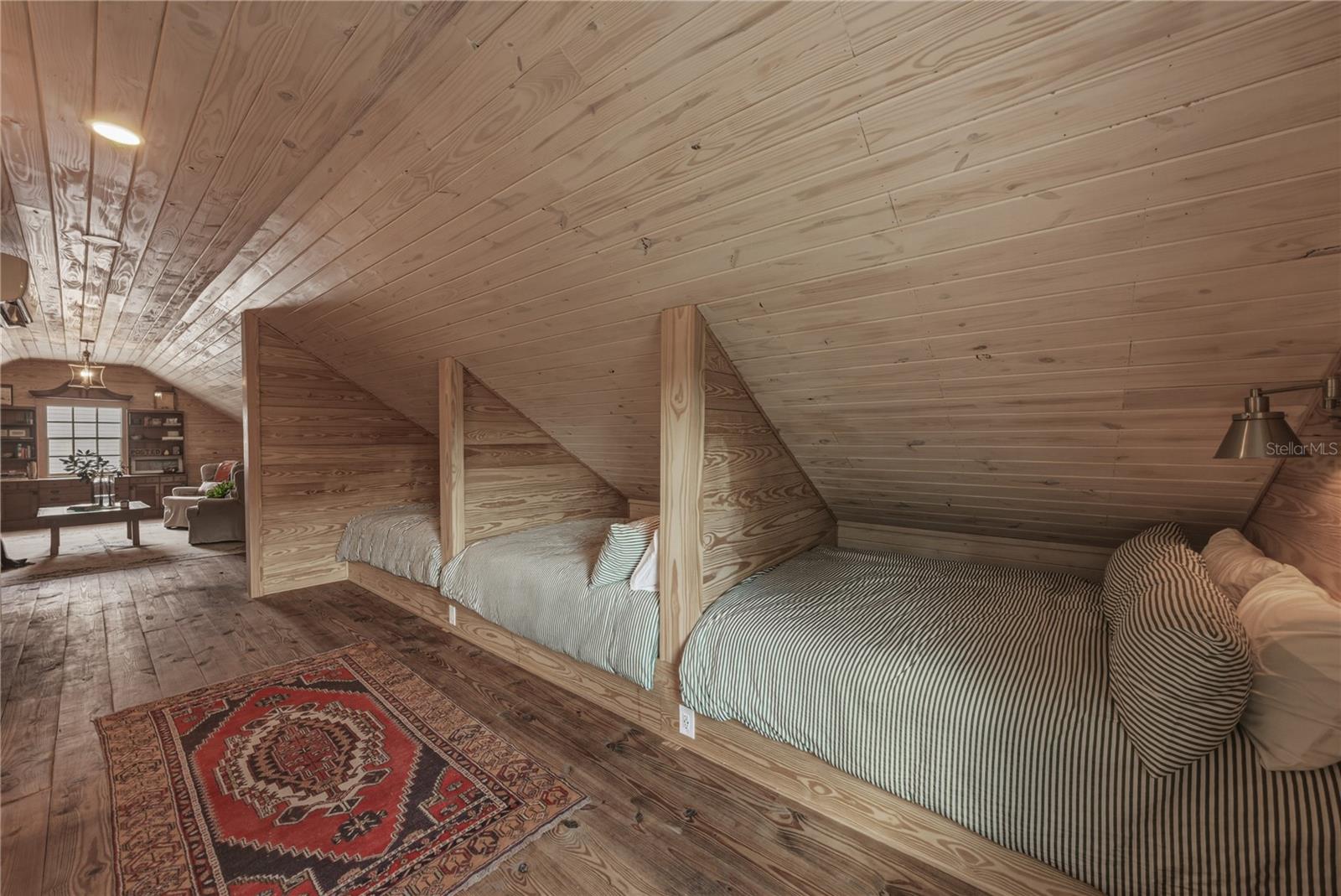 MISSION VALLEY ESTATES - Residential