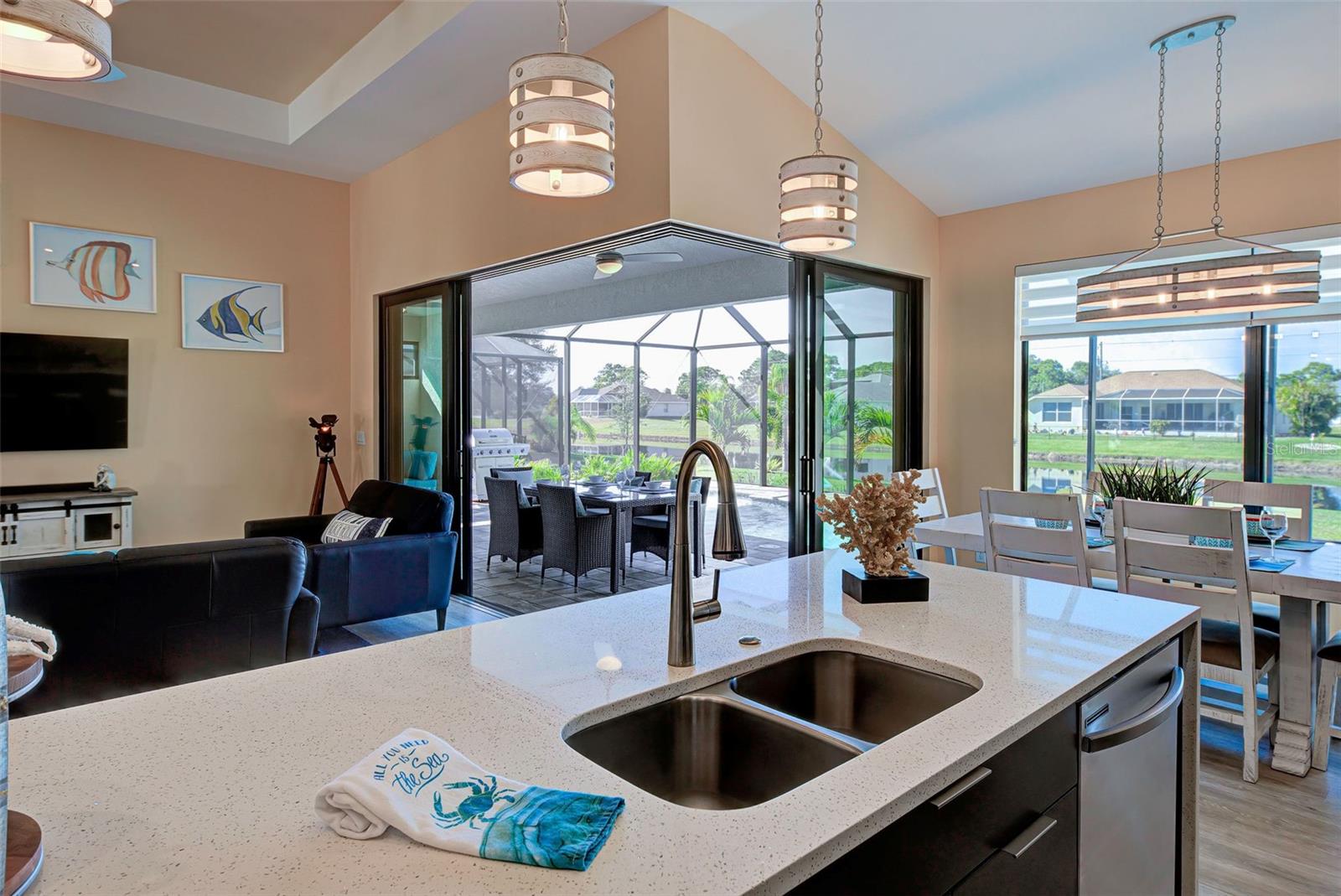 ROTONDA WEST PINE VALLEY - Residential