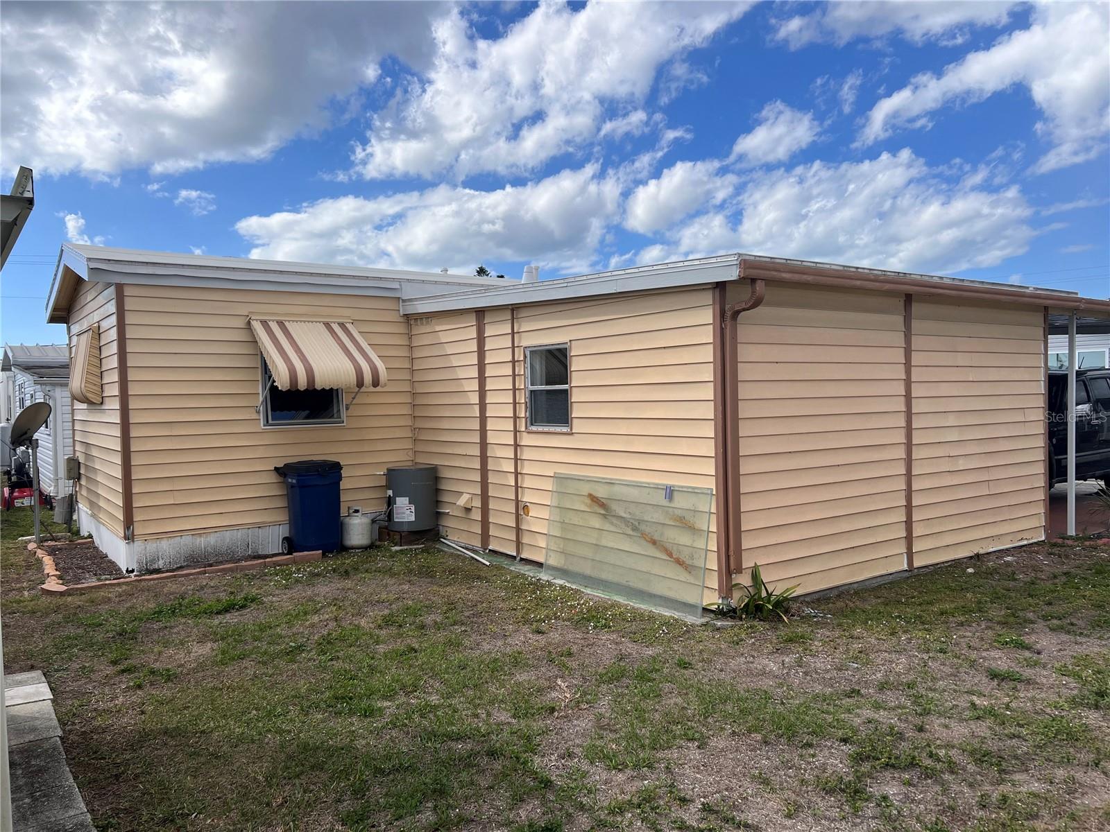 1411 21ST AVENUE DRIVE W