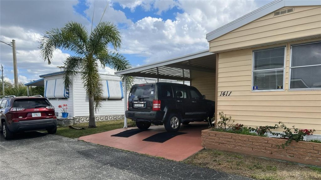 Photo of 1411 21st Avenue Drive W, Bradenton, FL 34205 (MLS # A4685348)