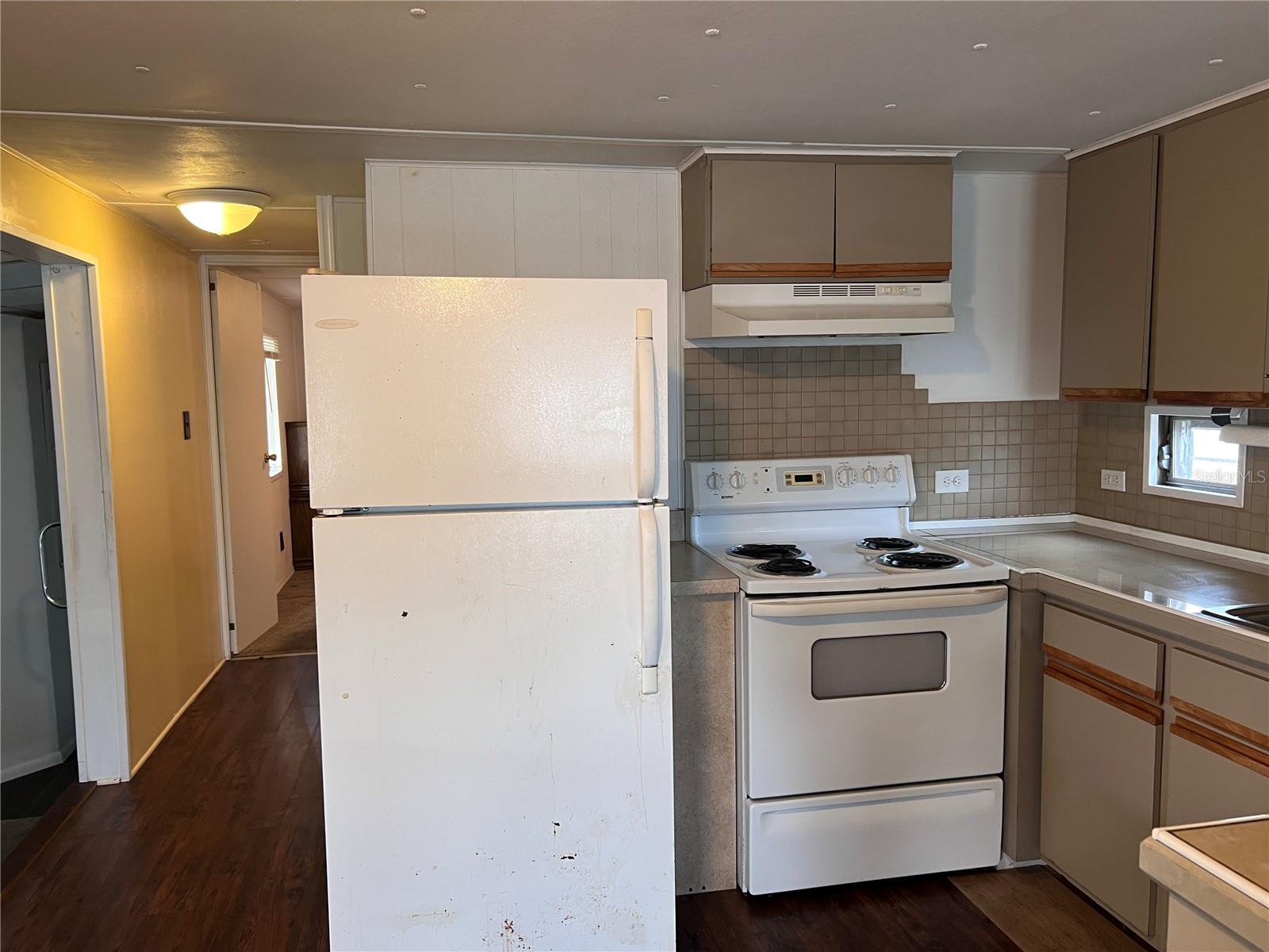 BRADENTON TROPICAL PALMS CO-OP - Residential