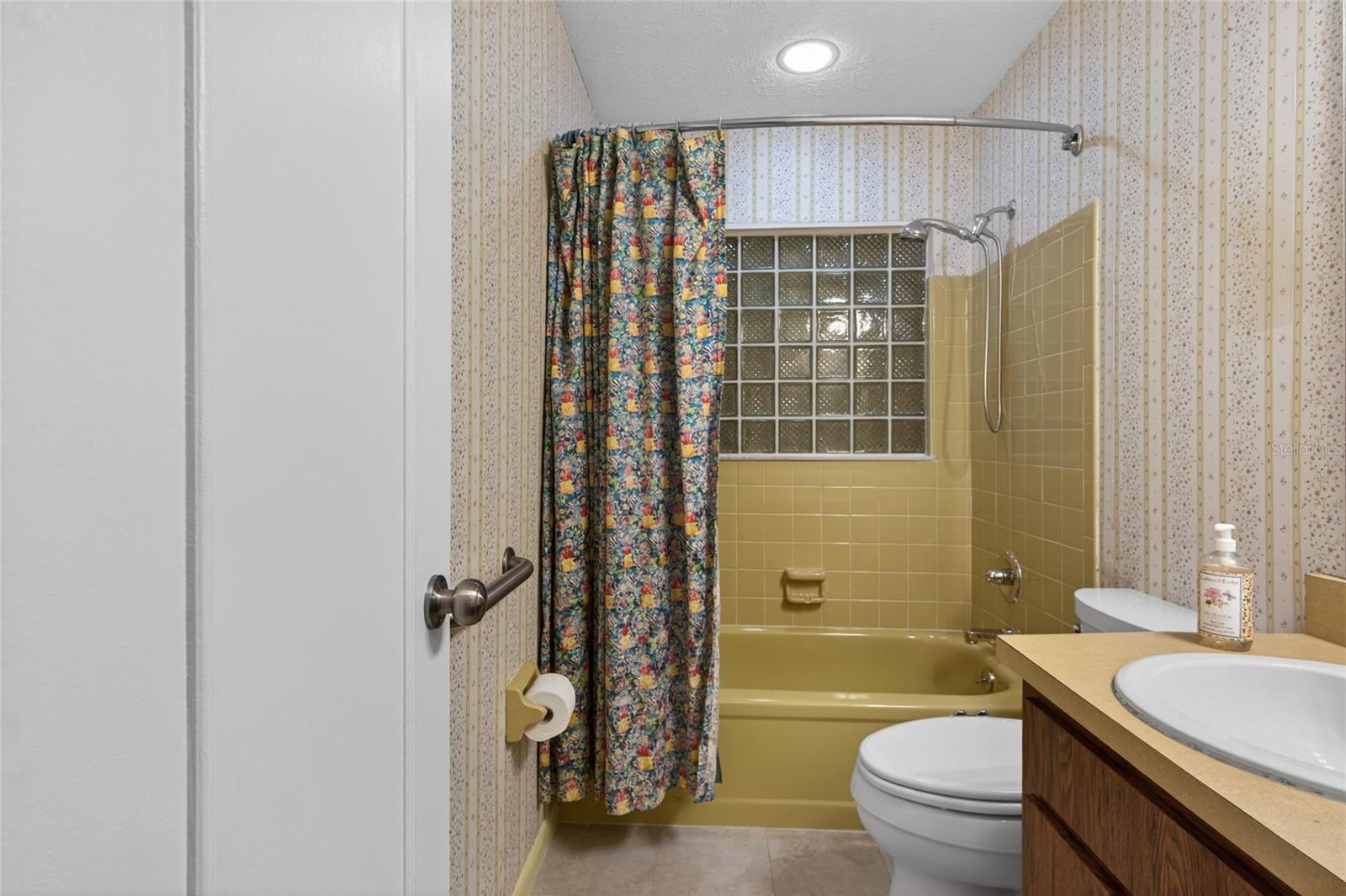 TEMPLE TERRACE RIVERSIDE SUBDI - Residential
