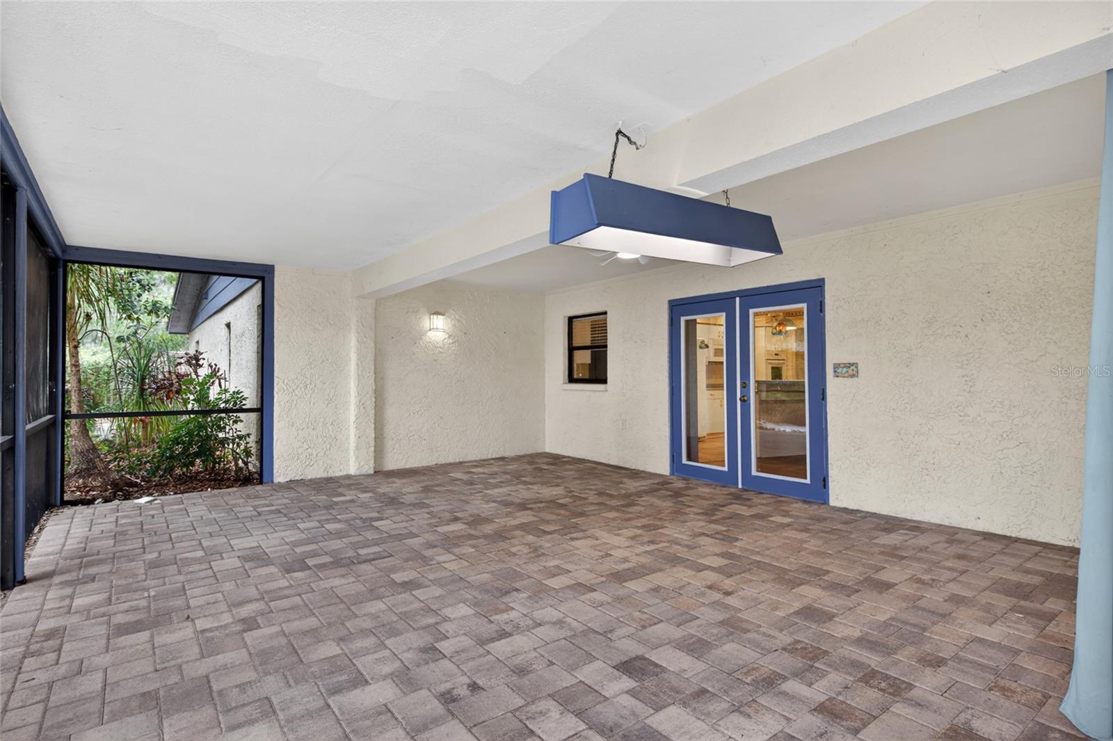TEMPLE TERRACE RIVERSIDE SUBDI - Residential