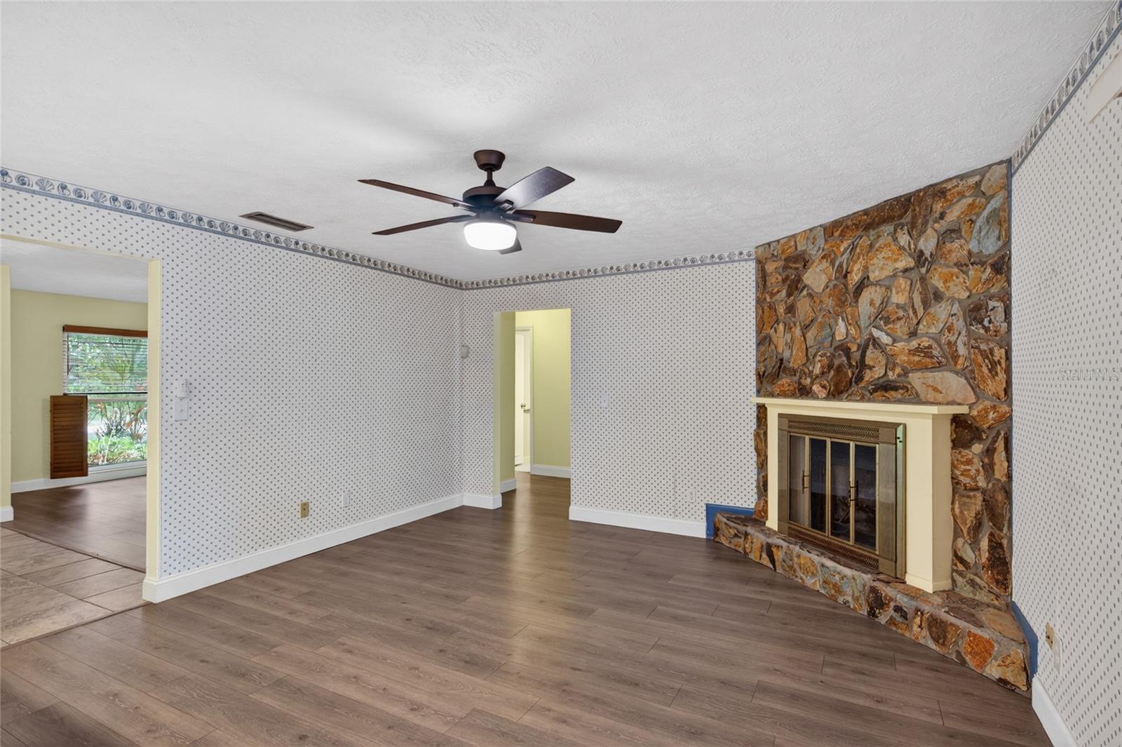 TEMPLE TERRACE RIVERSIDE SUBDI - Residential