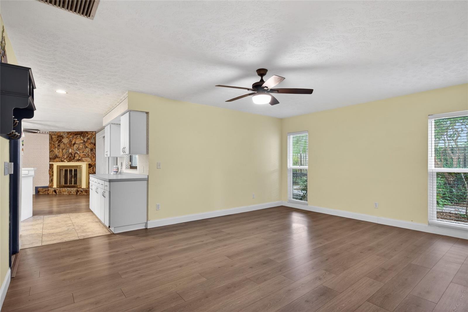 TEMPLE TERRACE RIVERSIDE SUBDI - Residential