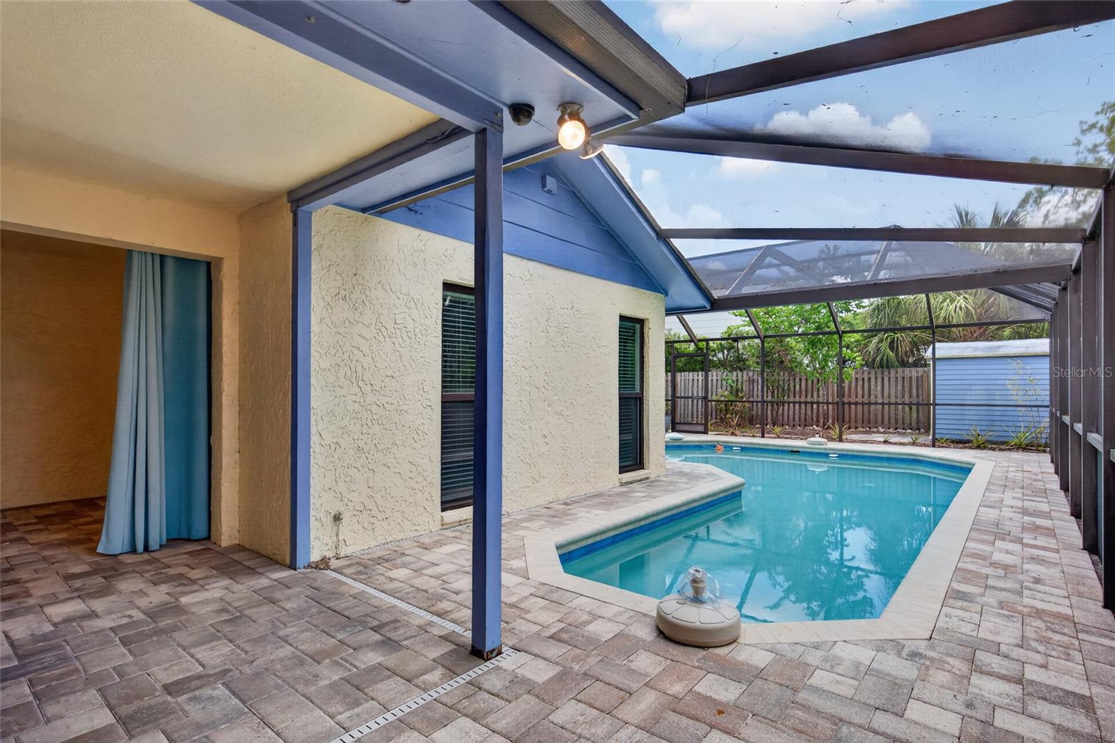 TEMPLE TERRACE RIVERSIDE SUBDI - Residential