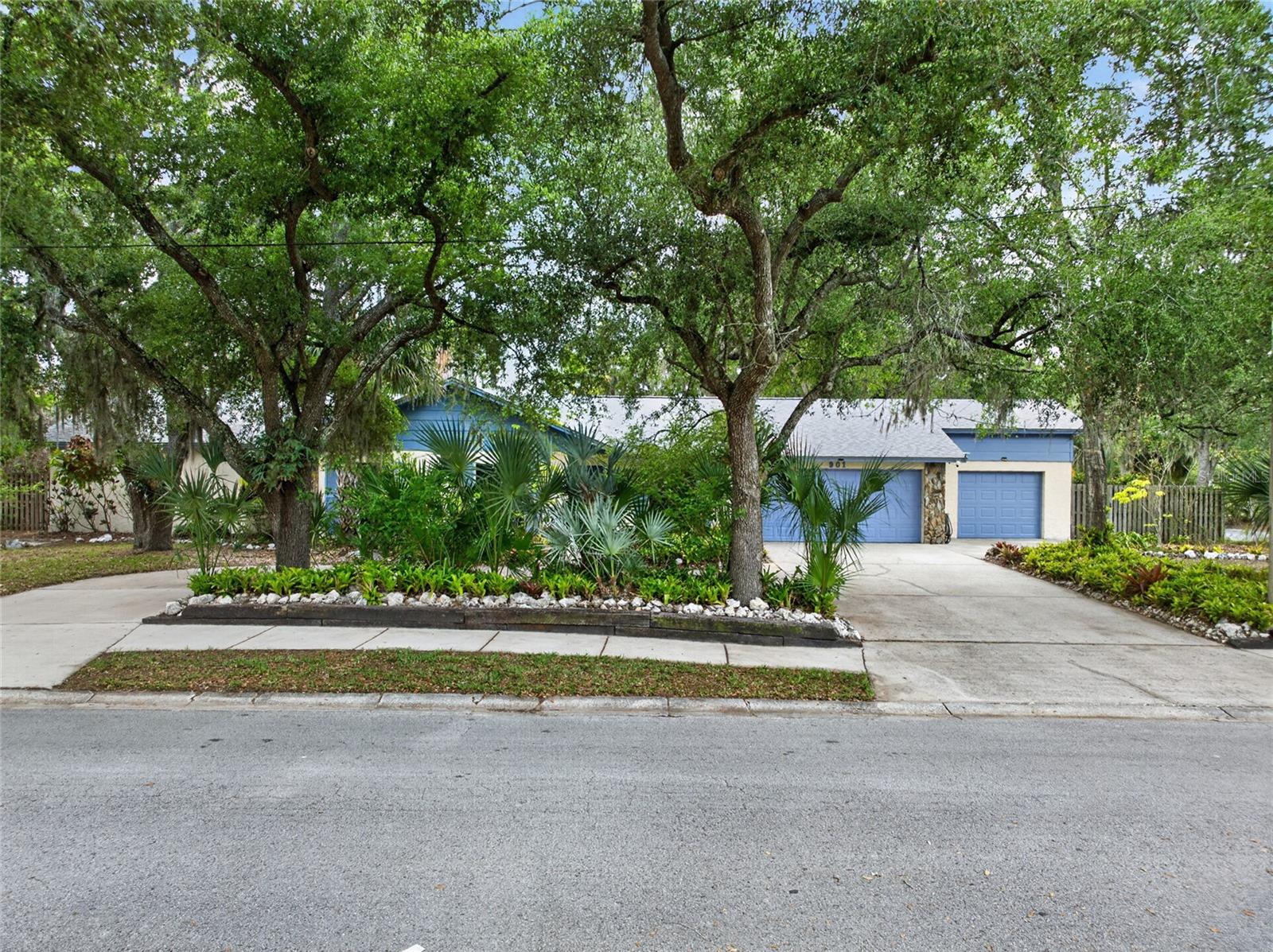 TEMPLE TERRACE RIVERSIDE SUBDI - Residential
