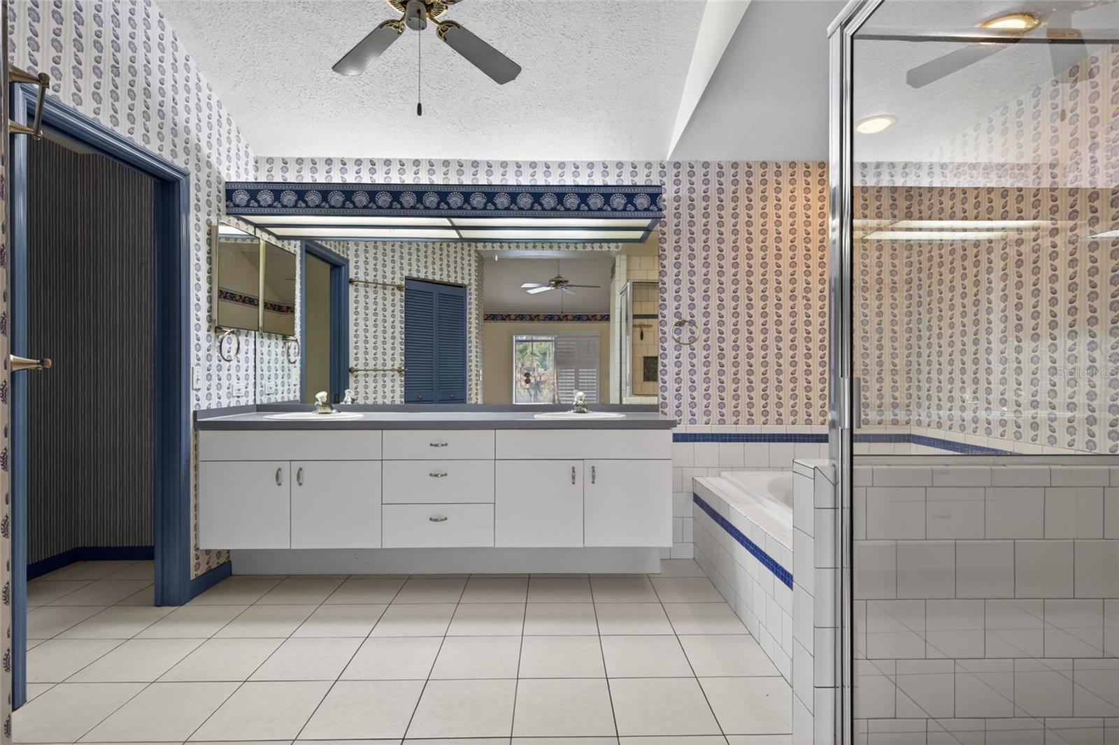 TEMPLE TERRACE RIVERSIDE SUBDI - Residential