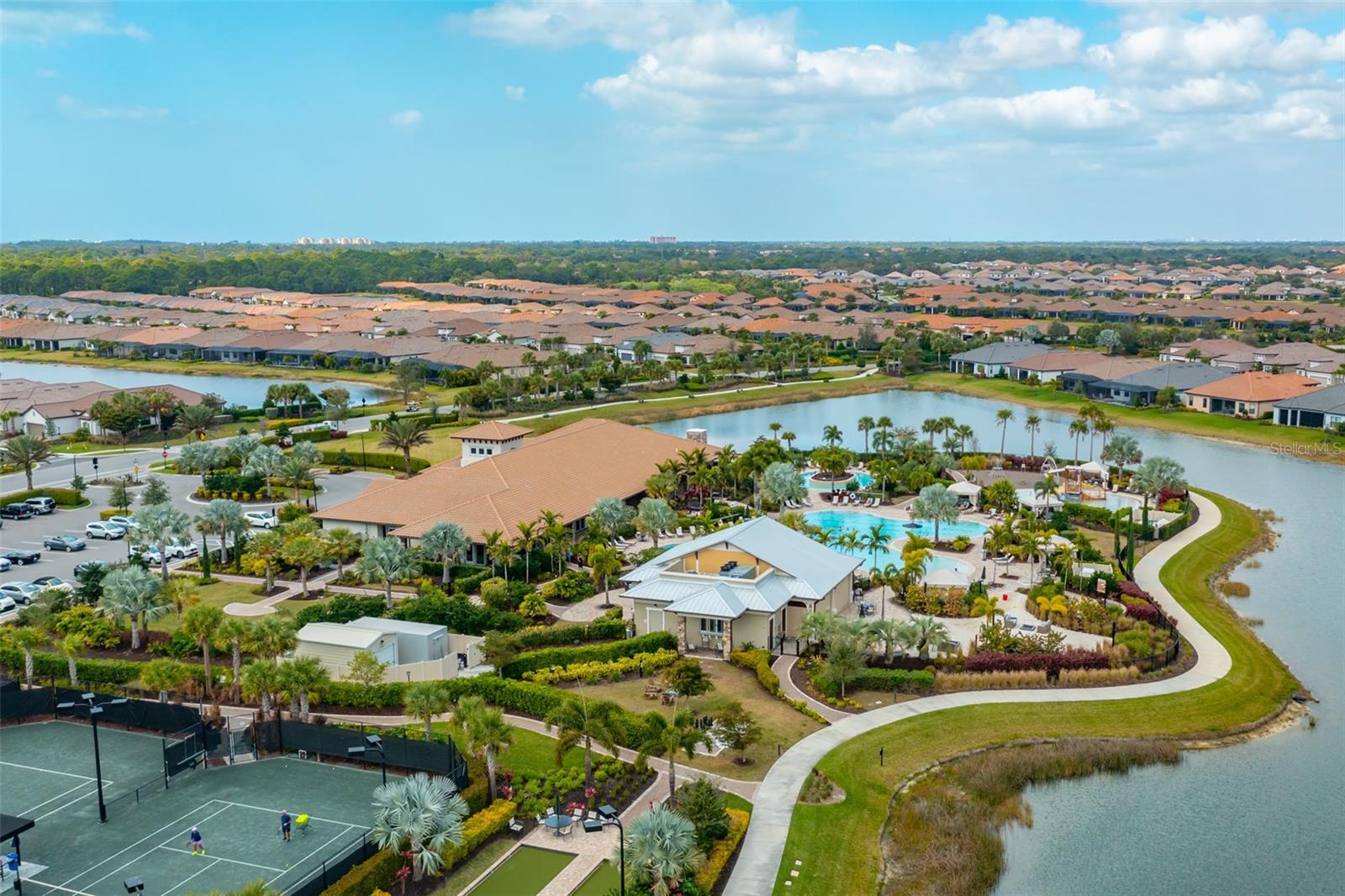 ESPLANADE ON PALMER RANCH - Residential