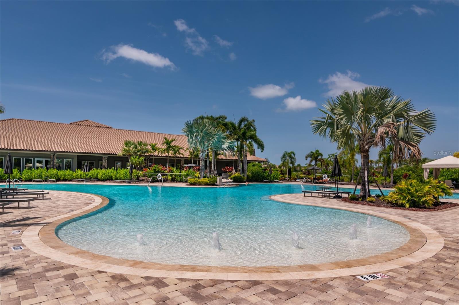 ESPLANADE ON PALMER RANCH - Residential