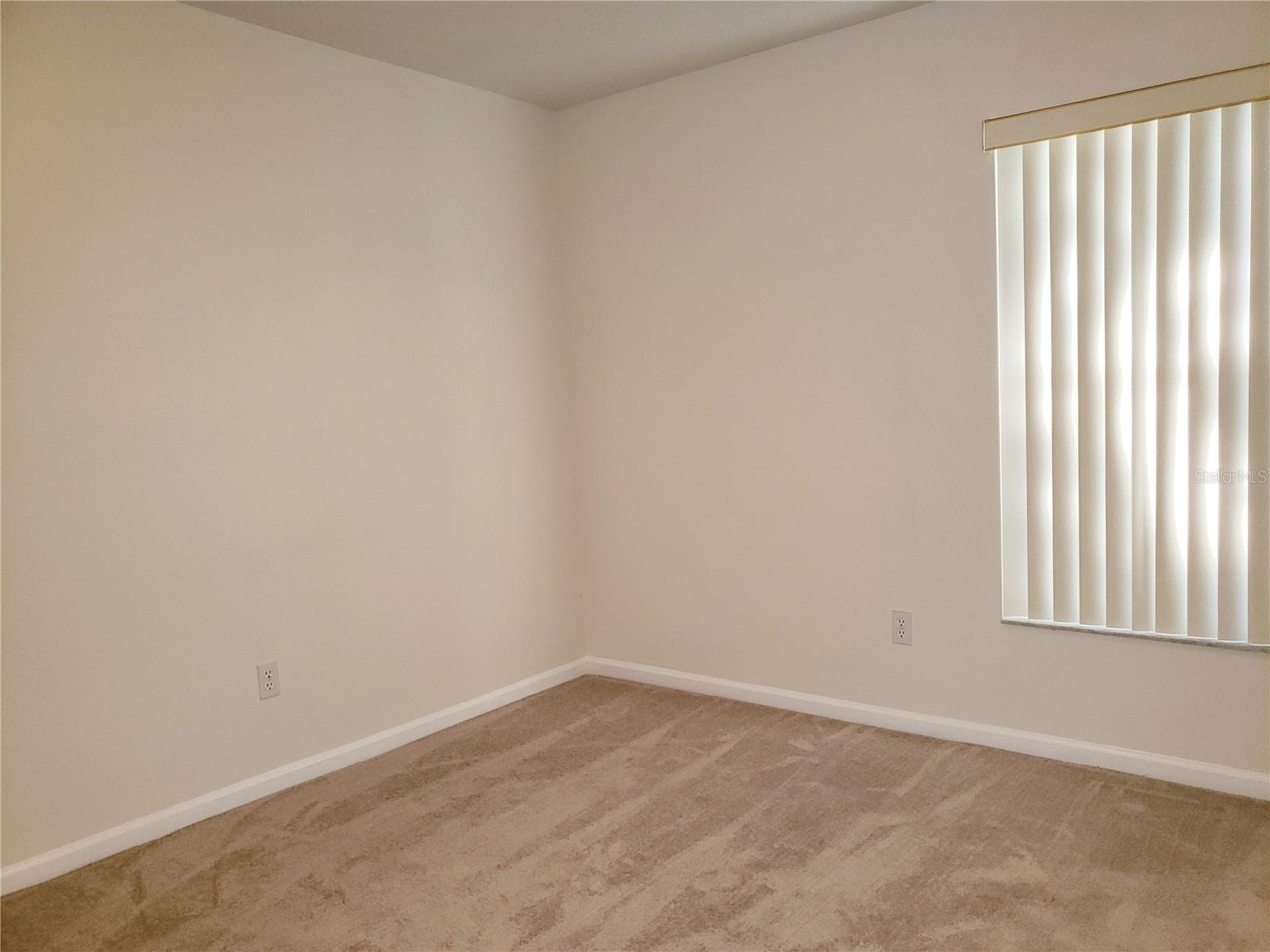 HUNTINGTON POINTE PH 1 - Residential Lease