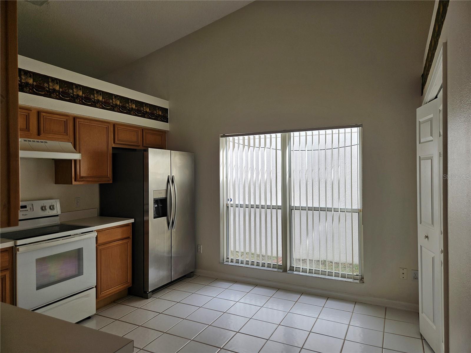 HUNTINGTON POINTE PH 1 - Residential Lease