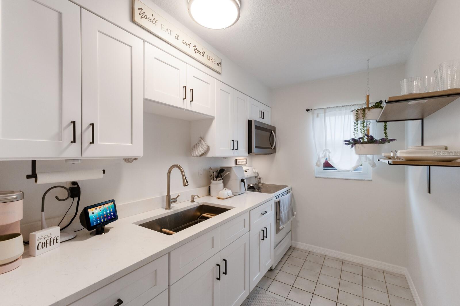 LUCAYA COUNTRY CLUB VILLAGE - Residential