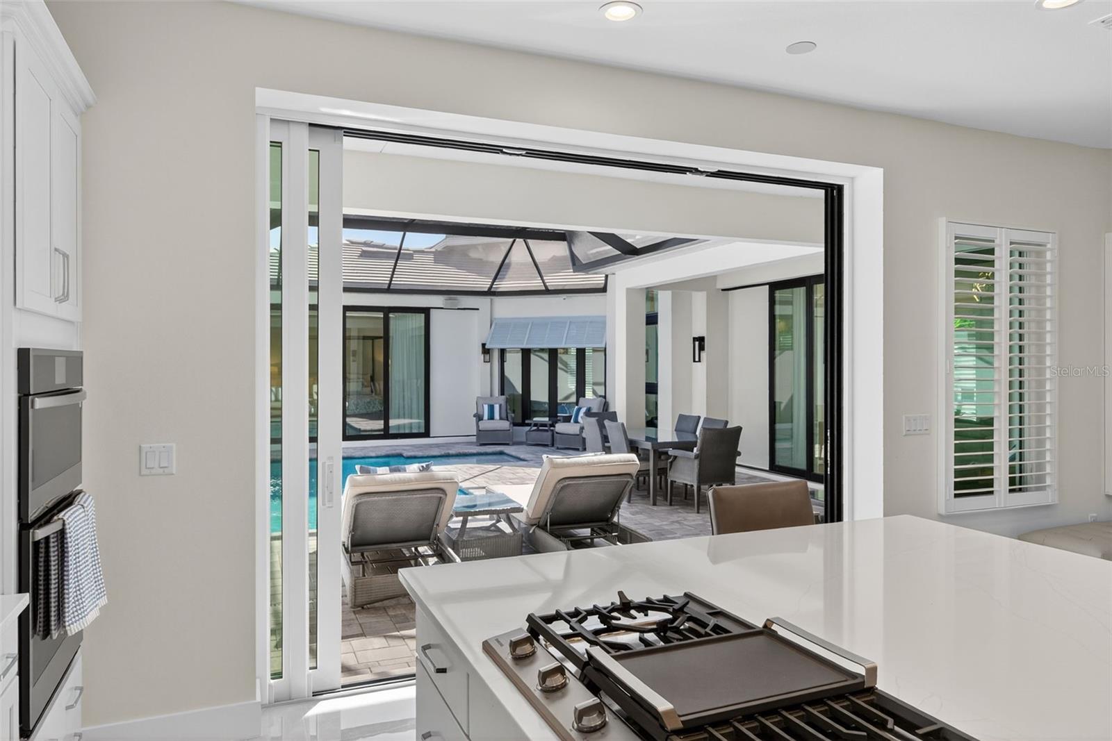 AQUA LAGOON - Residential