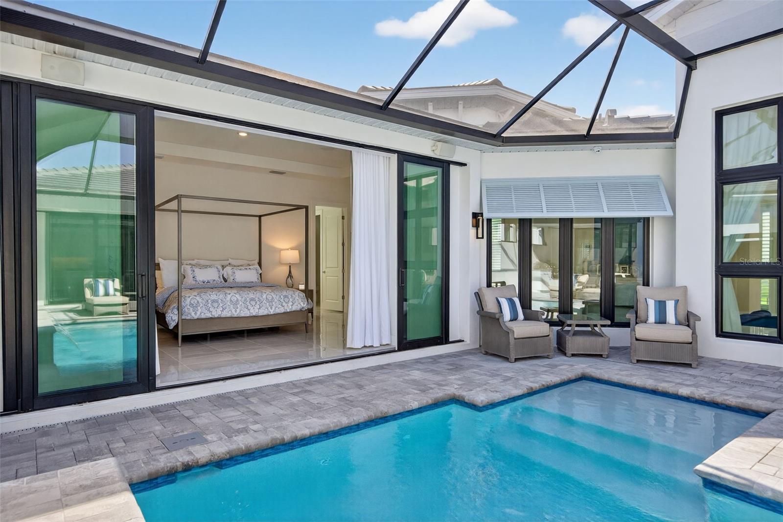 AQUA LAGOON - Residential