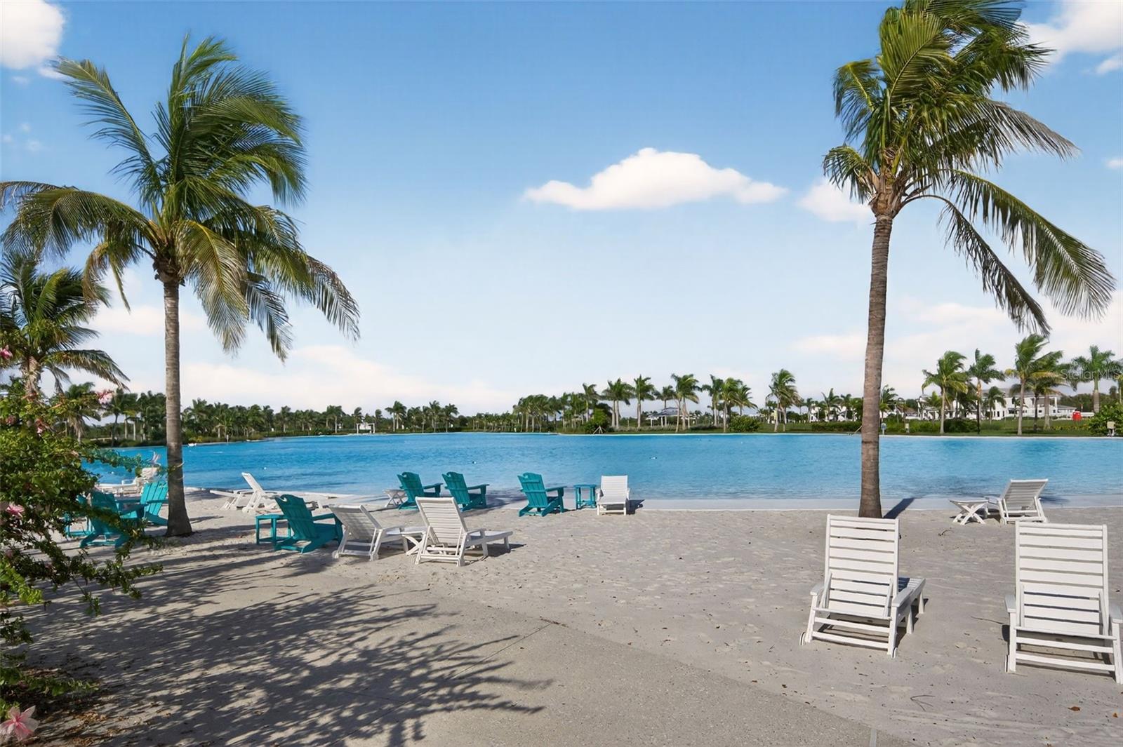 AQUA LAGOON - Residential