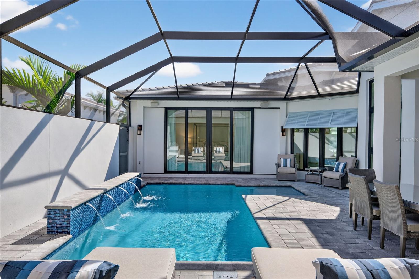 AQUA LAGOON - Residential