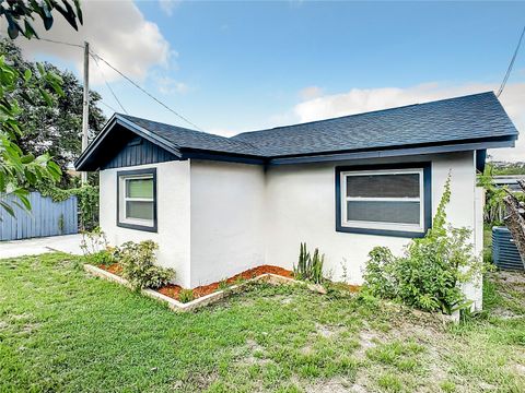 A home in DAYTONA BEACH