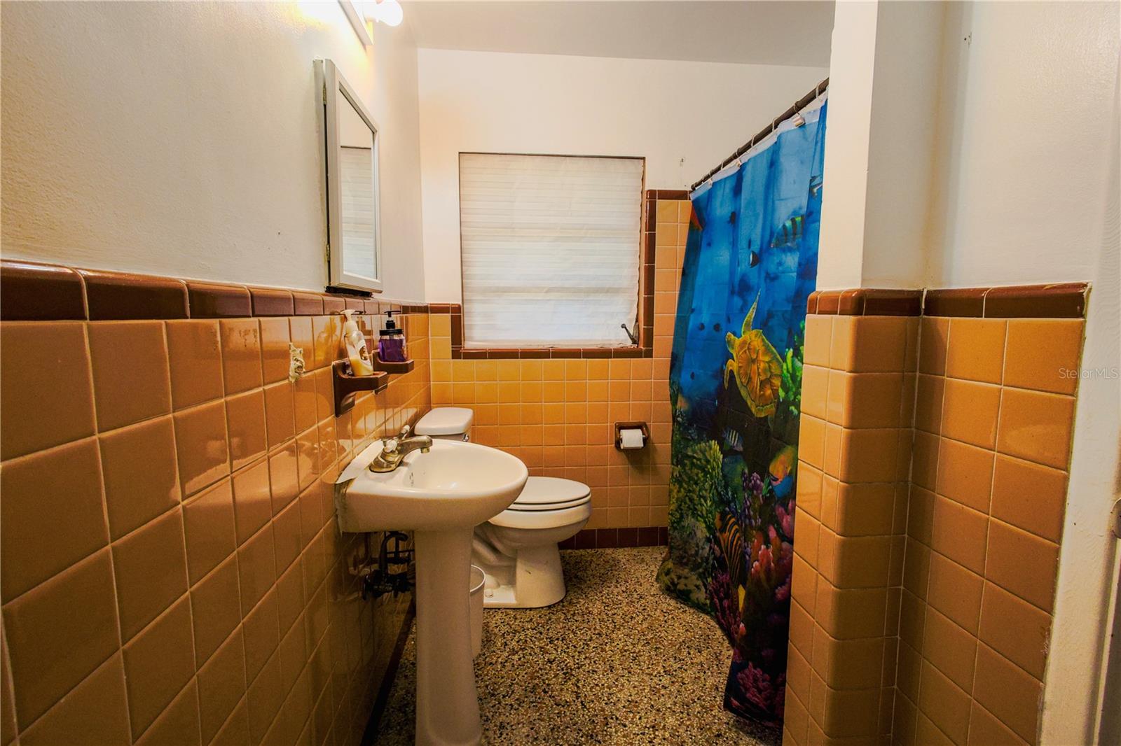 LEESBURG INDIAN OAKS - Residential