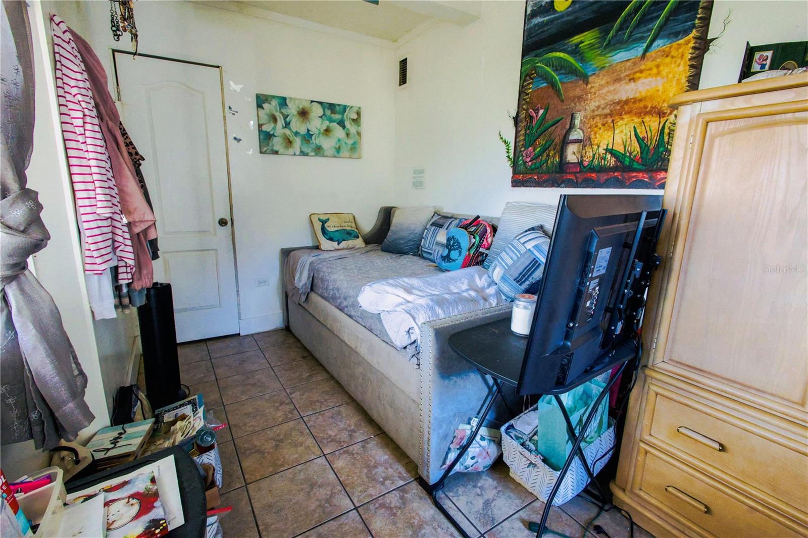 LEESBURG INDIAN OAKS - Residential