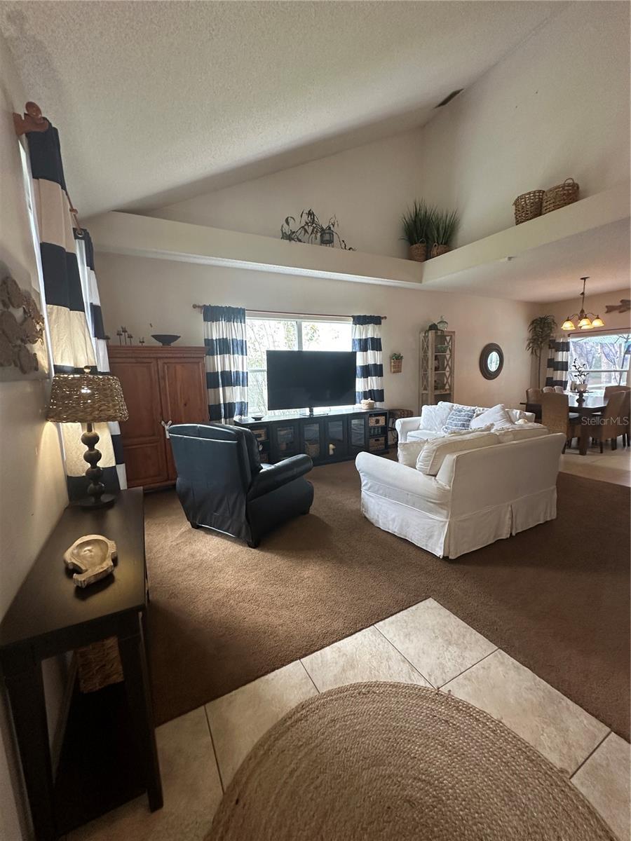 CREEKSIDE - Residential