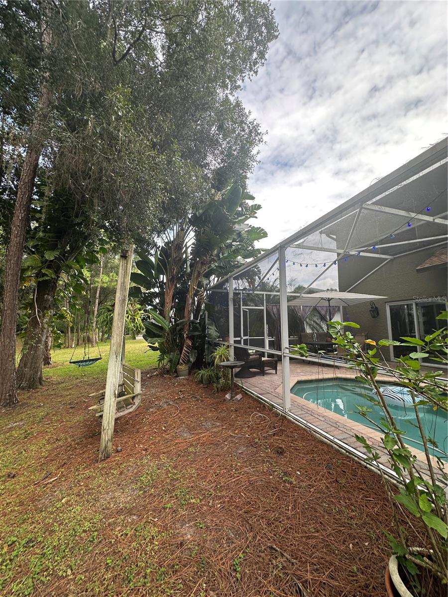 CREEKSIDE - Residential