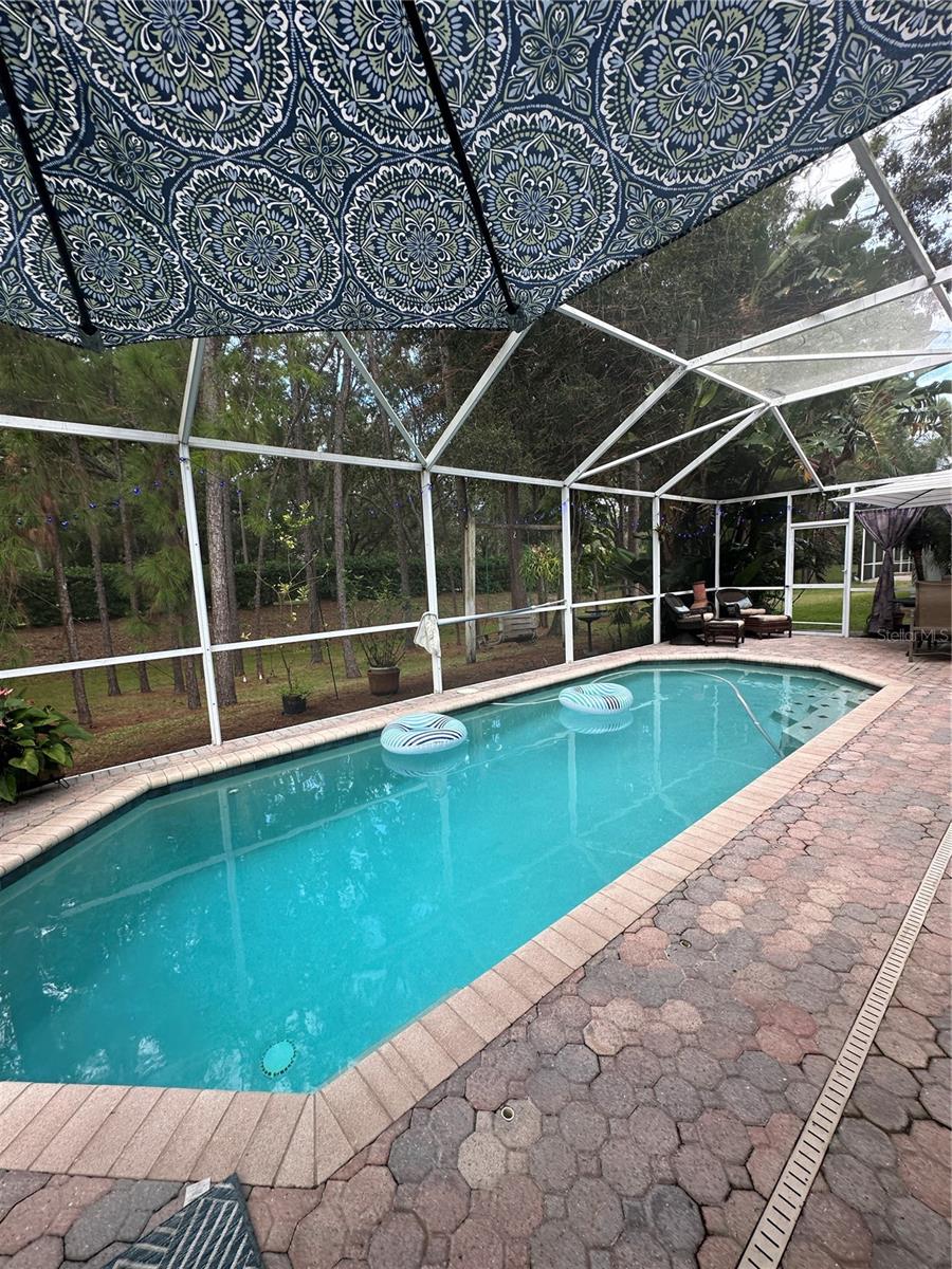 CREEKSIDE - Residential