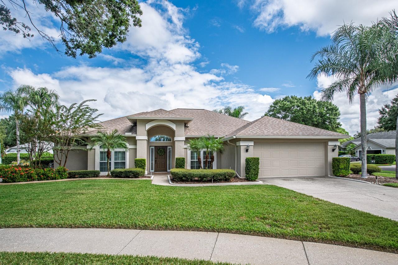 RIVER HILLS COUNTRY CLUB PH - Residential