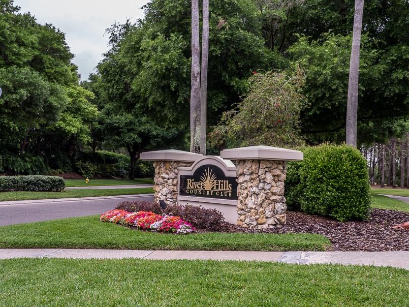 RIVER HILLS COUNTRY CLUB PH - Residential