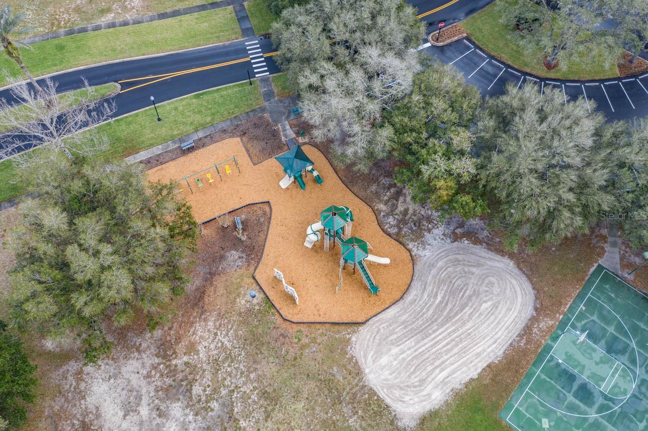 RIVER HILLS COUNTRY CLUB PH - Residential
