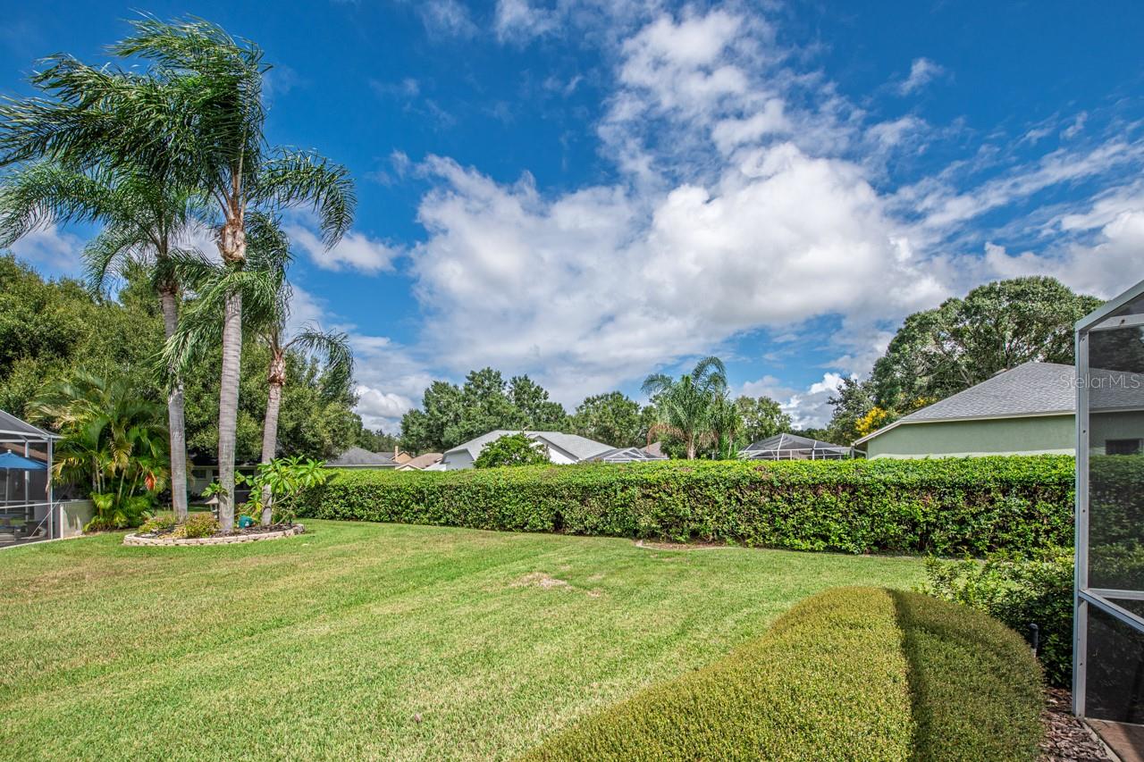 RIVER HILLS COUNTRY CLUB PH - Residential