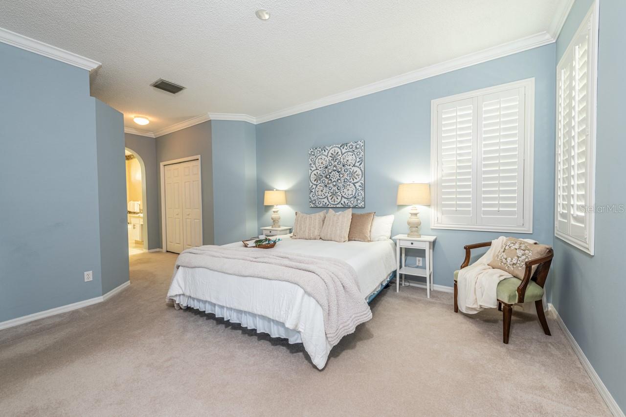 RIVER HILLS COUNTRY CLUB PH - Residential
