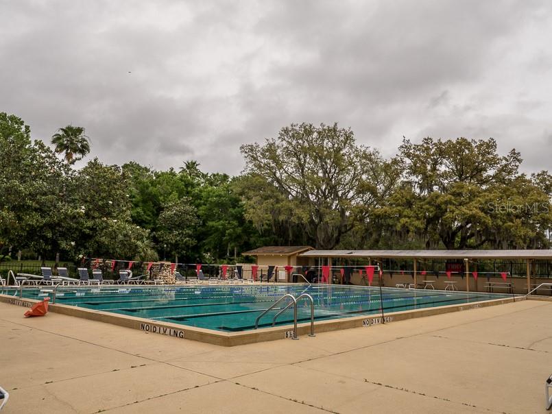 RIVER HILLS COUNTRY CLUB PH - Residential