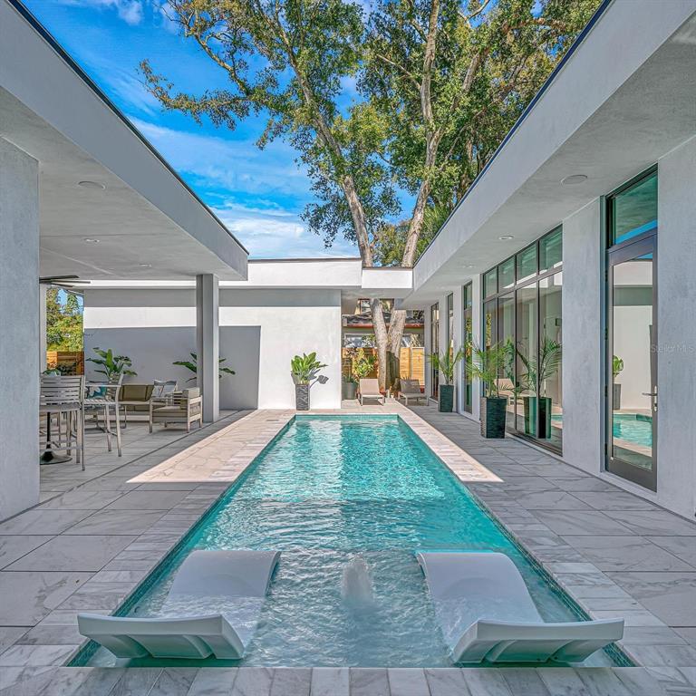 RIVER HEIGHTS - Residential