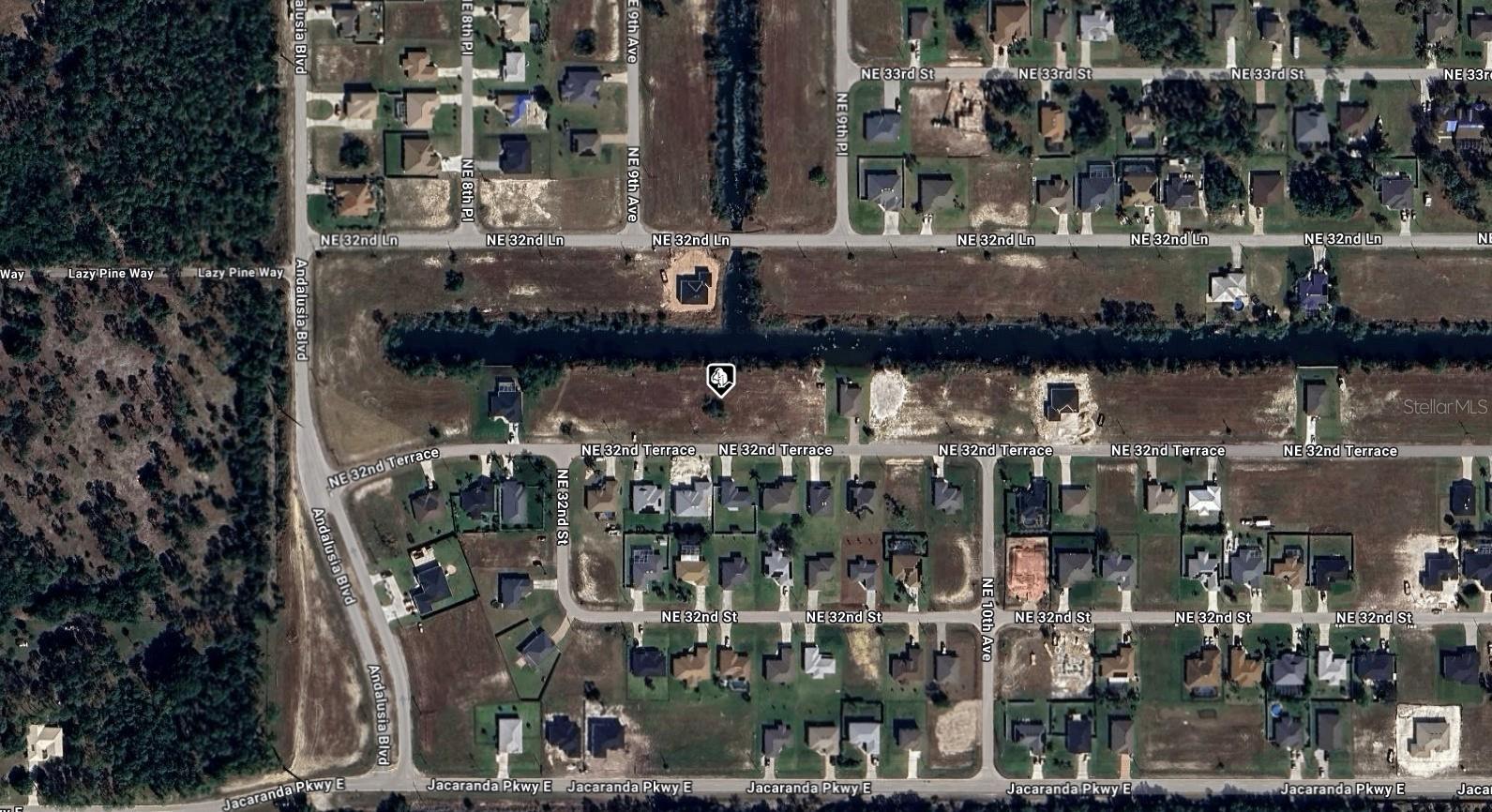 CAPE CORAL - Land