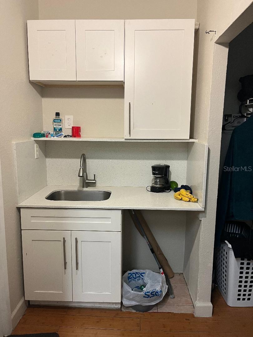 ALLIANCE CONDO - Residential