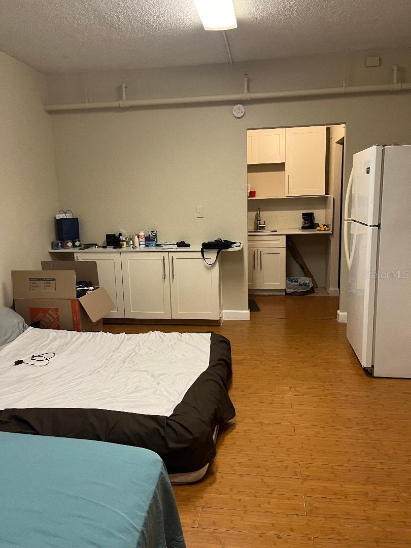 ALLIANCE CONDO - Residential