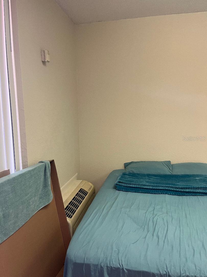 ALLIANCE CONDO - Residential
