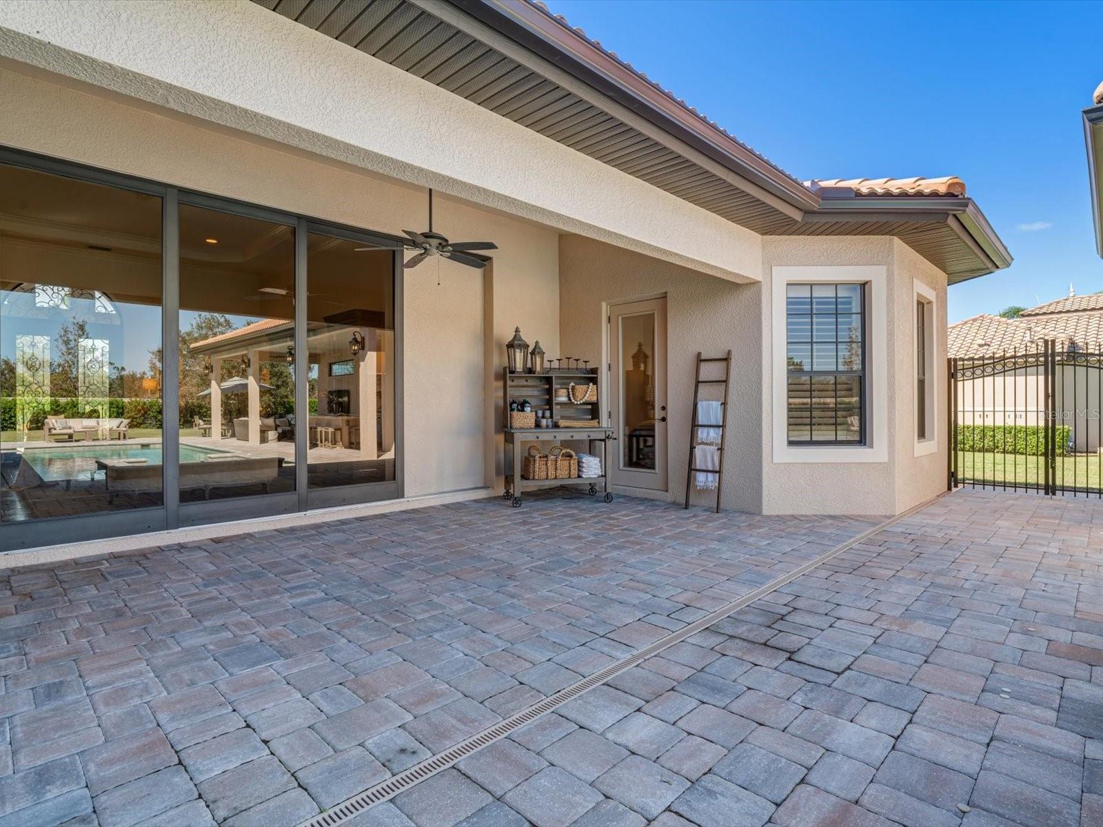 LAKEWOOD RANCH GOLF & COUNTRY CLUB - Residential