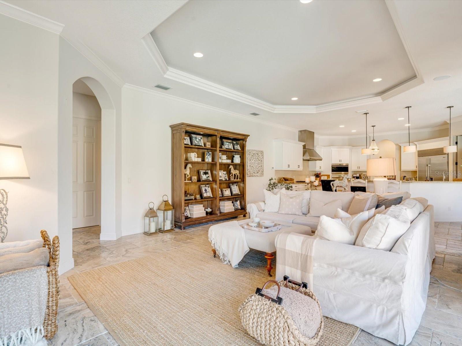 LAKEWOOD RANCH GOLF & COUNTRY CLUB - Residential