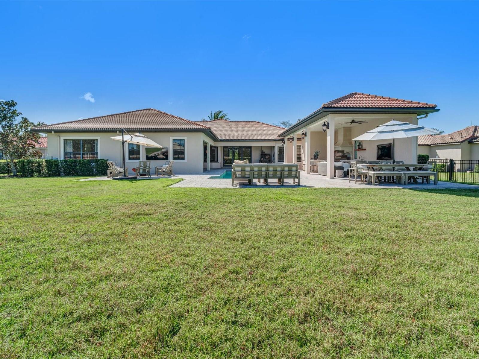 LAKEWOOD RANCH GOLF & COUNTRY CLUB - Residential