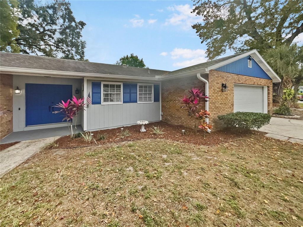 Photo of 8442 Clematis Lane, Orlando, FL 32819 (MLS # O6373123)