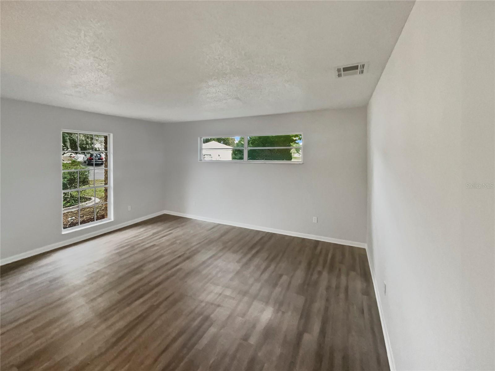 SAND LAKE HILLS SEC 01 - Residential