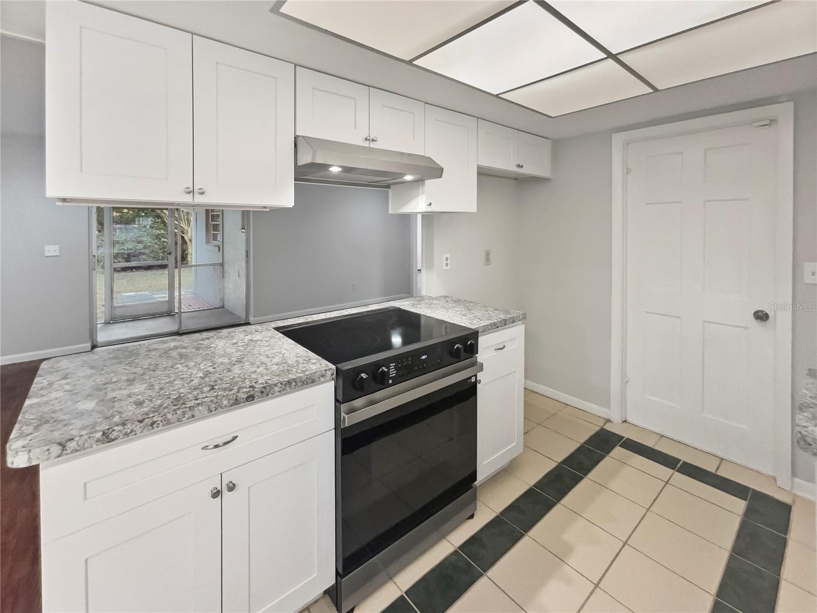 SAND LAKE HILLS SEC 01 - Residential