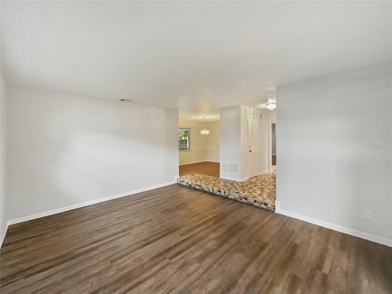 SAND LAKE HILLS SEC 01 - Residential